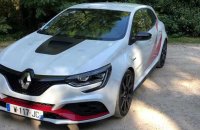 Présentation de la Renault Megane R.S. Trophy-R