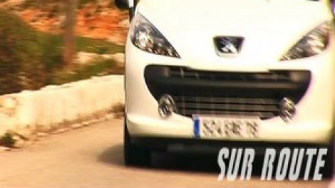 Essai comparatif : Peugeot 208 contre Peugeot 207