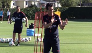 PSG - Emery entraîne déjà en français (ou presque)