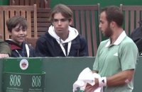 Le replay de Gaston - Atmane (set 2) - Tennis - Open du Pays d'Aix