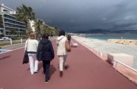 Un couvre-feu pour les moins de 13 ans instauré à Nice pour tout l'été
