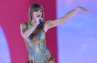 Taylor Swift : voici le secret de sa silhouette sculptée… Son coach révèle sa routine sportive