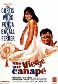 Affiche de Une vierge sur canapé