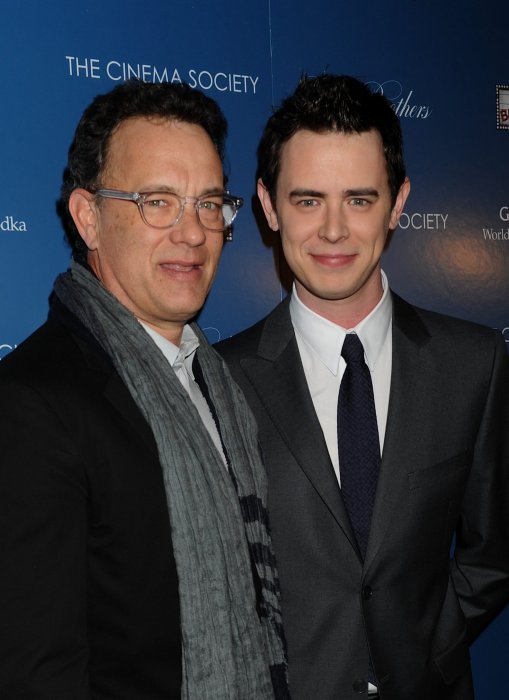 Colin Hanks est le fils de... Tom Hanks Colin Hanks est le fils de... Tom Hanks