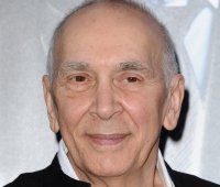 Frank Langella