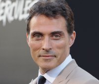 Rufus Sewell