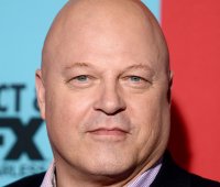 Michael Chiklis