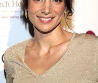 Annie Parisse