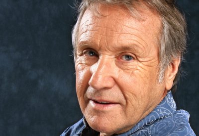 Yves Rénier
