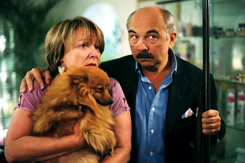 9) "Les Bronzés 3 : Amis pour la vie" (2006) : 10 355 928 entrées 9) "Les Bronzés 3 : Amis pour la vie" (2006) : 10 355 928 entrées