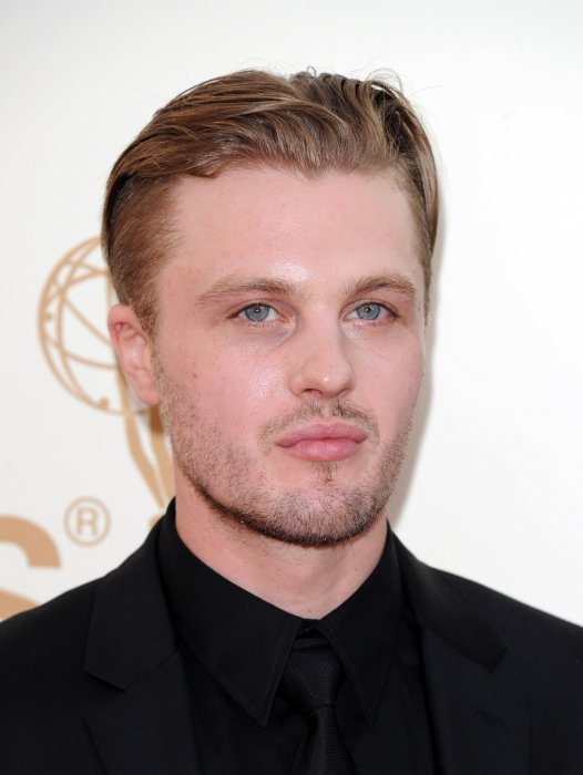 L'intriguant Michael Pitt L'intriguant Michael Pitt