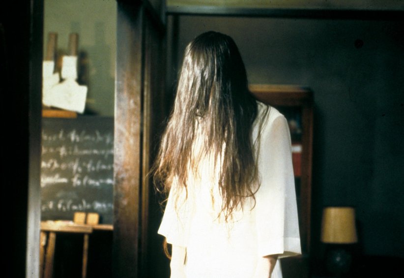 "Ring" (1998) de Hideo Nakata "Ring" (1998) de Hideo Nakata