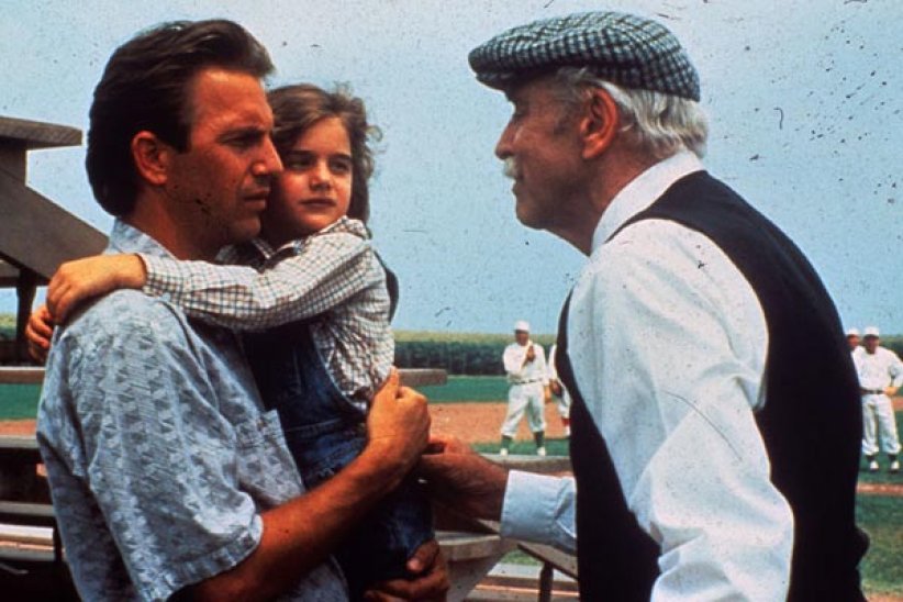 Un paysan passionné de baseball dans "Jusqu'au bout du rêve" (1989) Un paysan passionné de baseball dans "Jusqu'au bout du rêve" (1989)