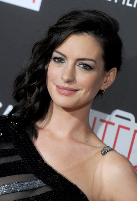 Anne Hathaway, victime par ricochet Anne Hathaway, victime par ricochet