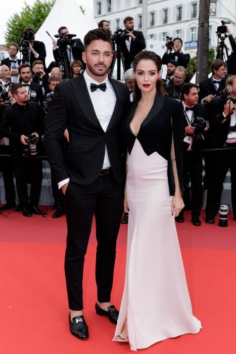 Nabilla resplendissante avec son mari Thomas Vergara Nabilla resplendissante avec son mari Thomas Vergara