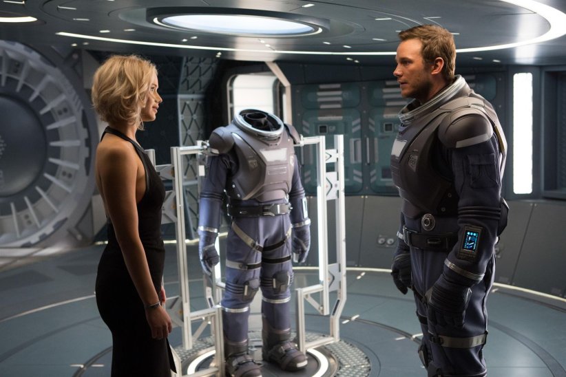 Chris Pratt et Jennifer Lawrence dans "Passengers" Chris Pratt et Jennifer Lawrence dans "Passengers"