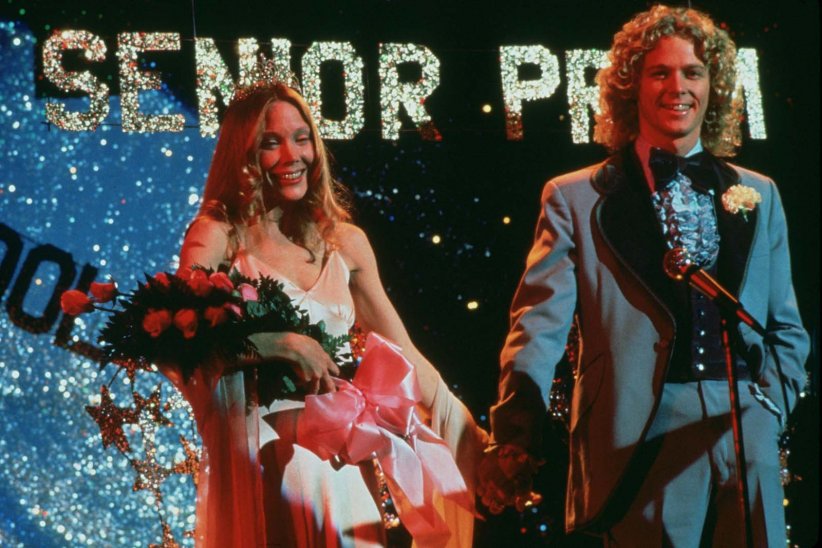 "Carrie au bal du diable" (1976) "Carrie au bal du diable" (1976)
