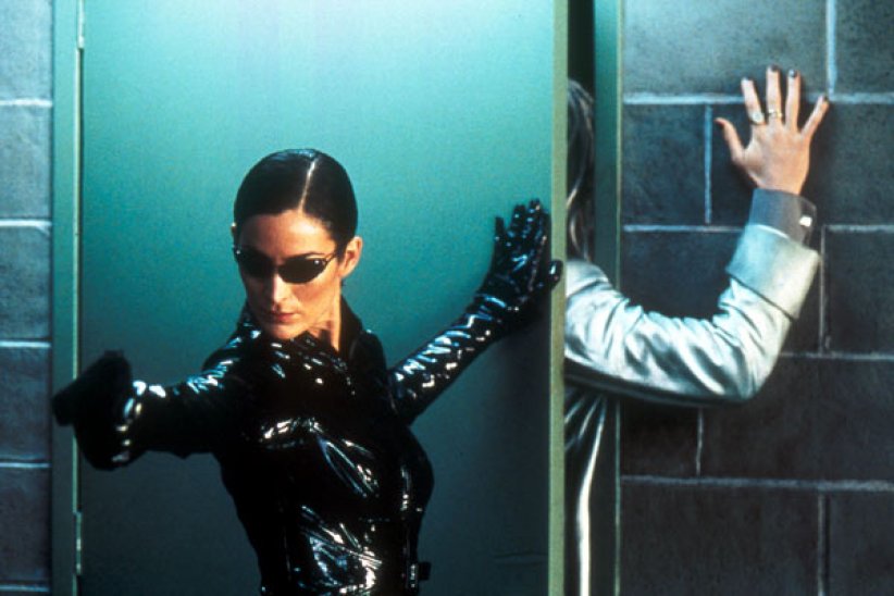Carrie-Anne Moss dans "Matrix" Carrie-Anne Moss dans "Matrix"
