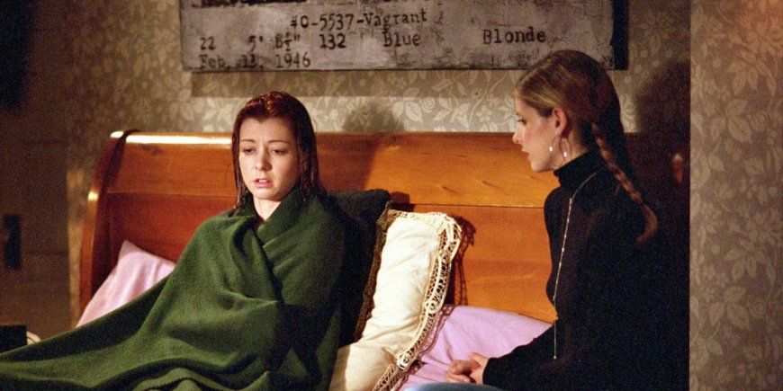 Alyson Hannigan et Sarah Michelle Gellar dans