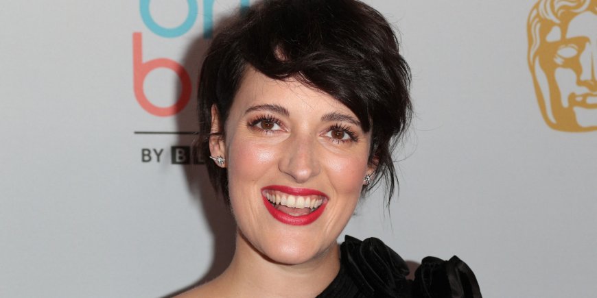 Phoebe Waller-Bridge lors du photocall de la soirée BAFTA LA TV Tea Party, à Los Angeles, le 25 octobre 2019.