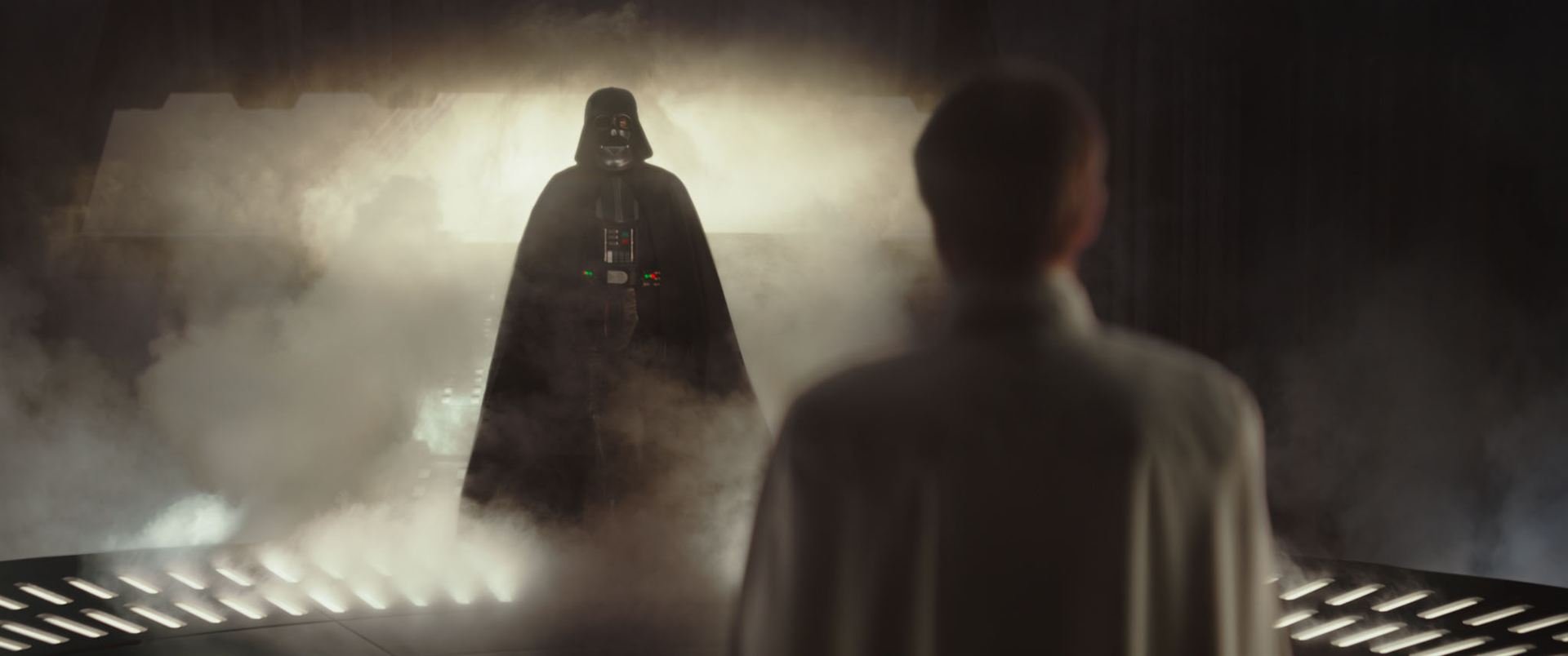 Dark Vador face à Orson Krennic (Ben Mendelsohn) dans 