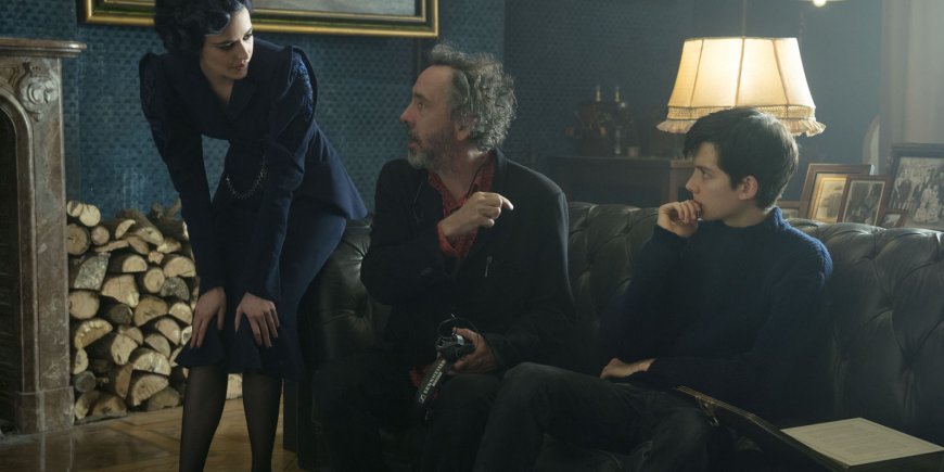 Asa Butterfield, Eva Green et Tim Burton dans