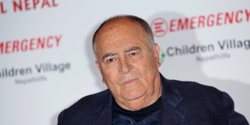 Bernardo Bertolucci durant une soirée de charité pour le Népal organisée à Rome, le 28 mai 2015.