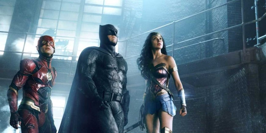 Ben Affleck, Ezra Miller et Gal Gadot dans