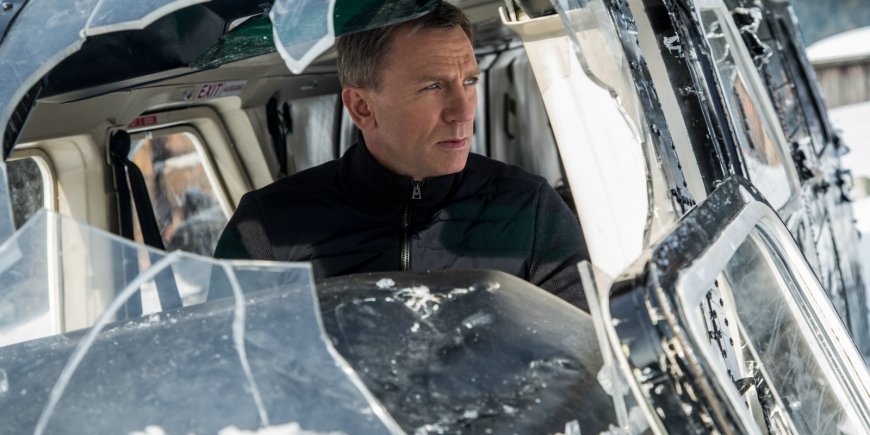 Daniel Craig dans