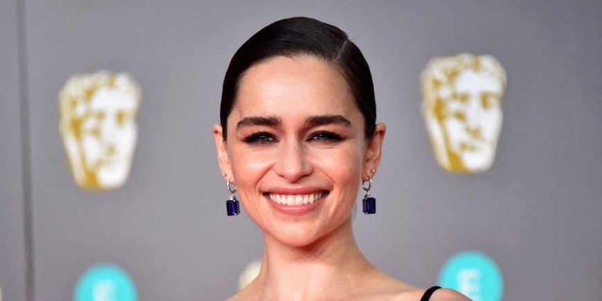 Emilia Clarke lors de la 73e cérémonie des BAFTA, Londres, le 2 février 2020.