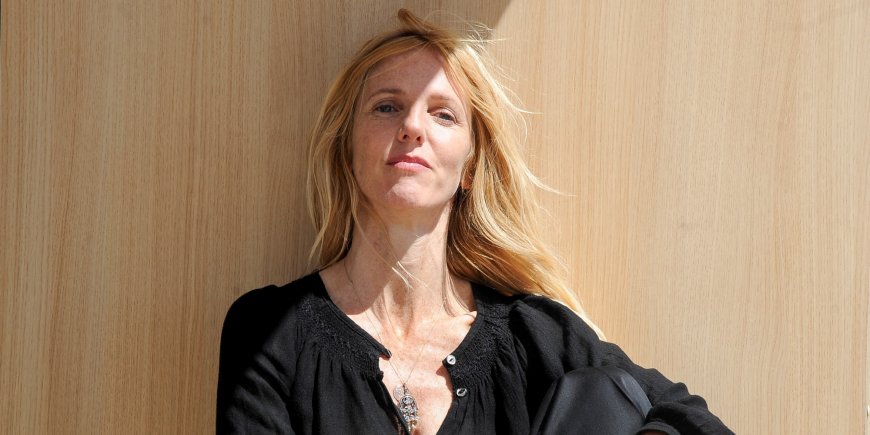 Sandrine Kiberlain à la plage Nespresso lors du 69e Festival International du Film de Cannes, le 19 mai 2016.