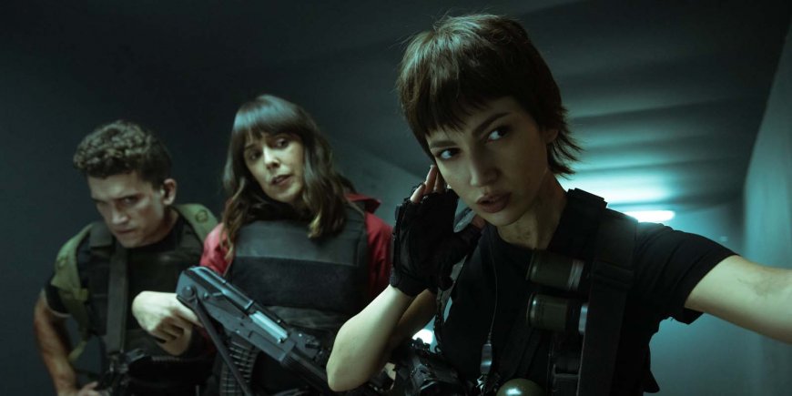 Belén Cuesta, Jaime Lorente et Úrsula Corberó dans la saison 5 de
