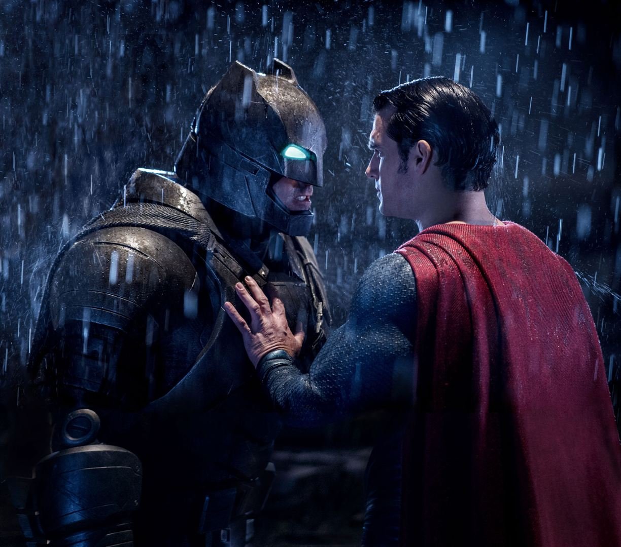Ben Affleck et Henry Cavill dans [ITALIC]Batman v Superman : L'Aube de la Justice[/ITALIC]