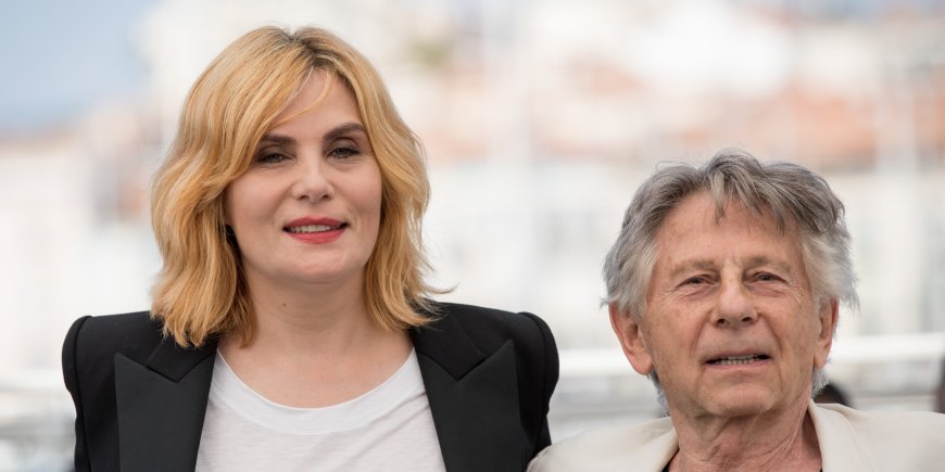 Emmanuelle Seigner et Roman Polanski durant le photocall du film