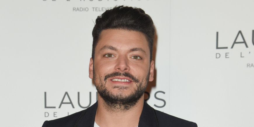 Kev Adams lors de la 24e cérémonie des Lauriers de l'Audiovisuel au théâtre Marigny à Paris, le 11 février 2019.