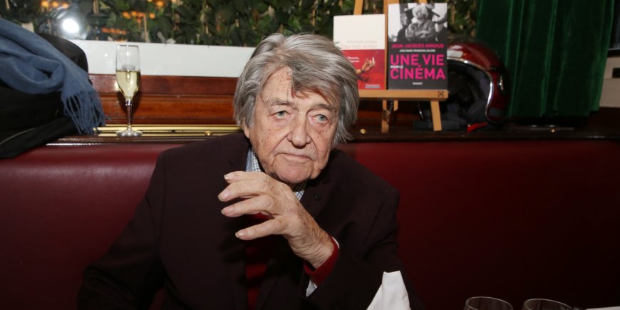 Jean-Pierre Mocky aux Journées du Livre et du vin de Saumur au Deux Magots à Paris, le 4 février 2019.
