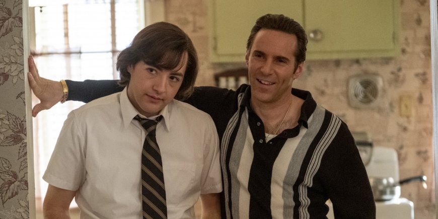 Michael Gandolfini et Alessandro Nivola dans
