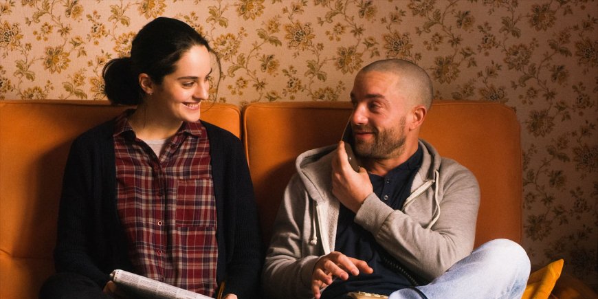 Guillaume Gouix et Noémie Merlant dans