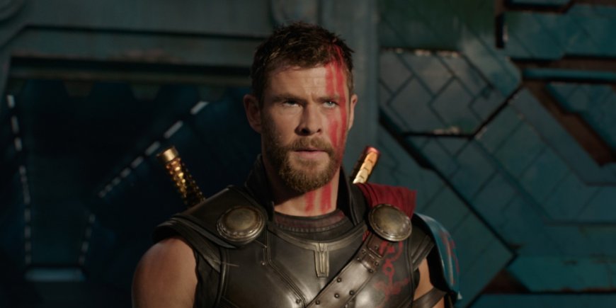Chris Hemsworth dans
