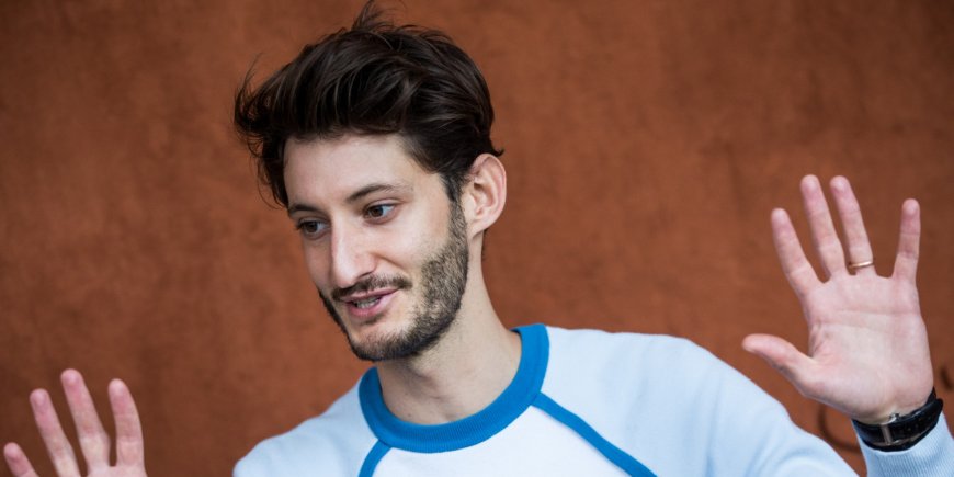 Pierre Niney à la finale hommes de Roland Garros à Paris, le 9 juin 2019.