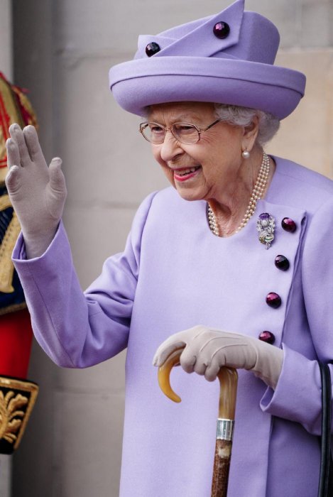 Elizabeth II jouait à la Wii avec le prince William Elizabeth II jouait à la Wii avec le prince William