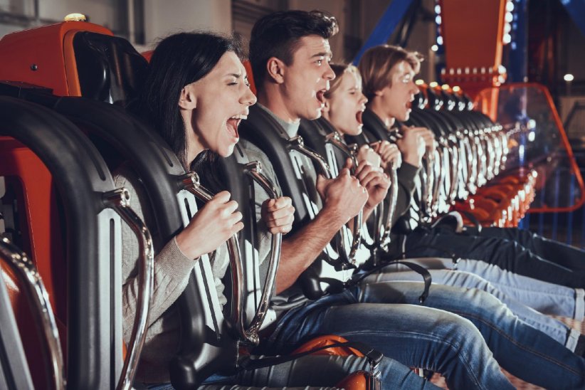 Une journée dans un parc d'attractions Une journée dans un parc d'attractions