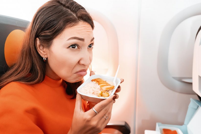 Acheter sa nourriture dans l'avion/dans le train Acheter sa nourriture dans l'avion/dans le train