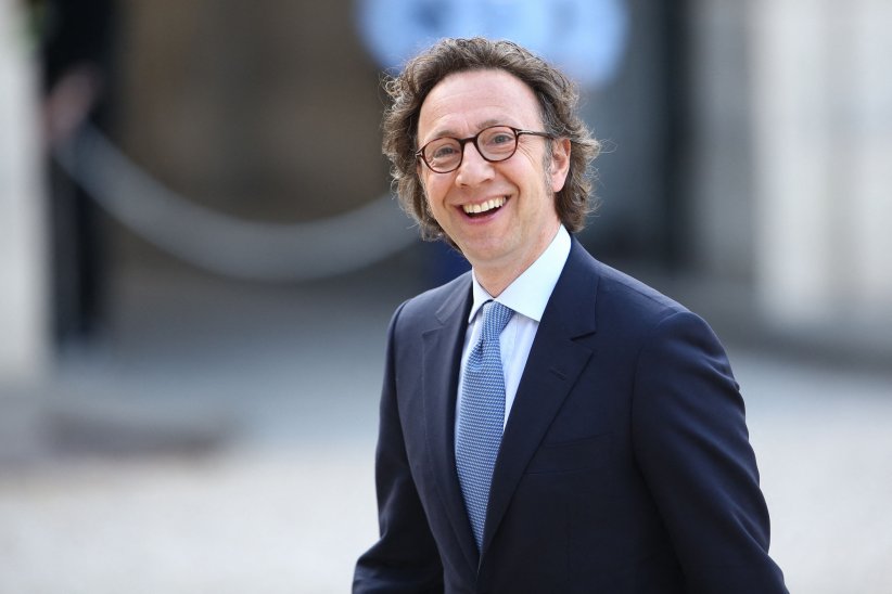 Stéphane Bern a grandi avec une mère "castratrice" Stéphane Bern a grandi avec une mère "castratrice"