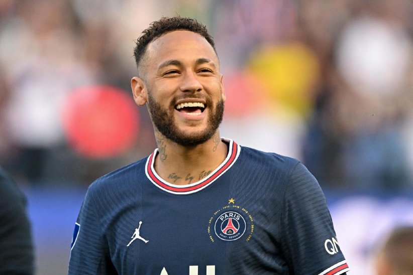 Neymar et sa demeure de 5 étages en région parisienne Neymar et sa demeure de 5 étages en région parisienne