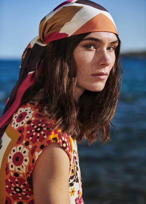 Le très chic foulard Le très chic foulard
