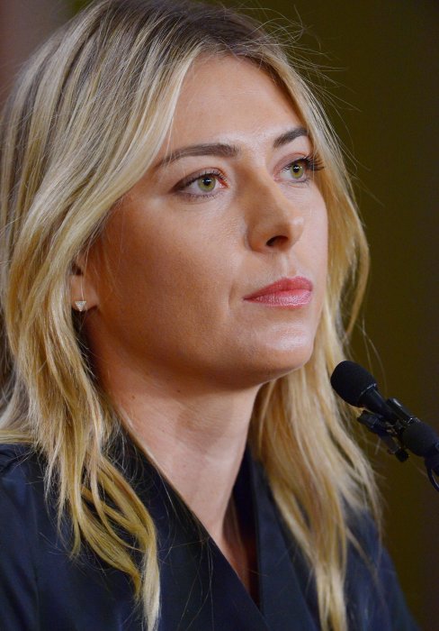 Maria Sharapova lors de sa conférence de presse du 7 mars 2016 Maria Sharapova lors de sa conférence de presse du 7 mars 2016
