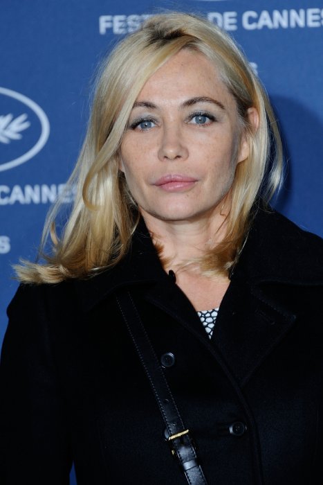 Emmanuelle Béart : un mariage à Paris et dans le Sud Emmanuelle Béart : un mariage à Paris et dans le Sud