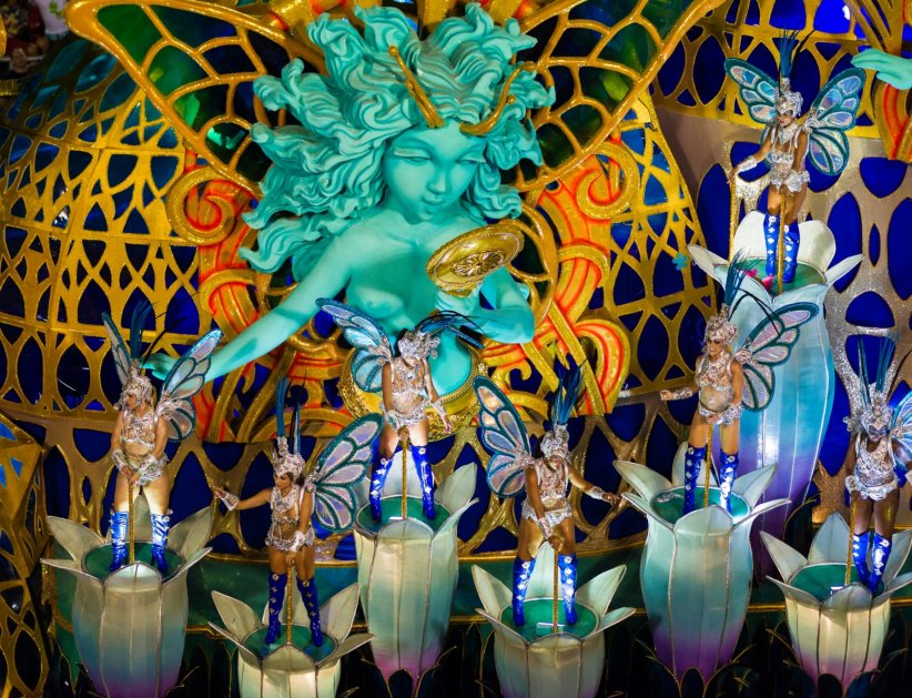 Le carnaval de Rio où la samba est reine Le carnaval de Rio où la samba est reine