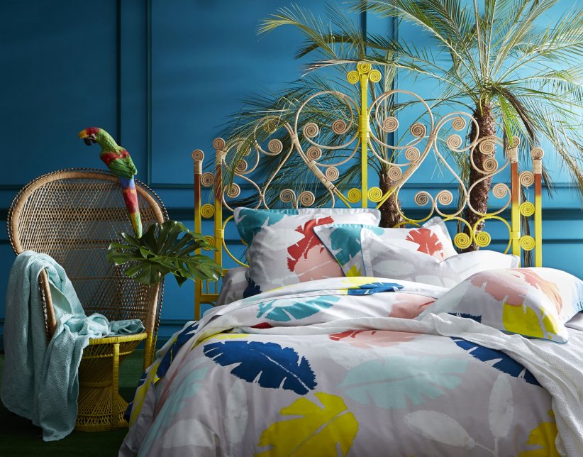 Une chambre colorée et exotique Une chambre colorée et exotique